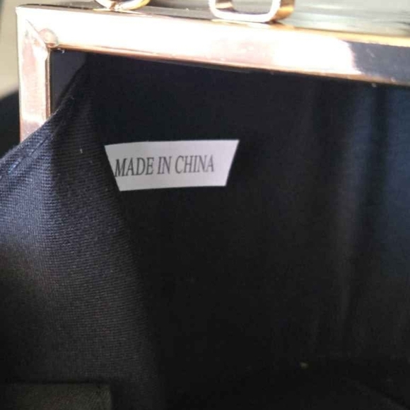 Leopard Print Elegant Leopard Print To Collectors - Picture 4 of 4